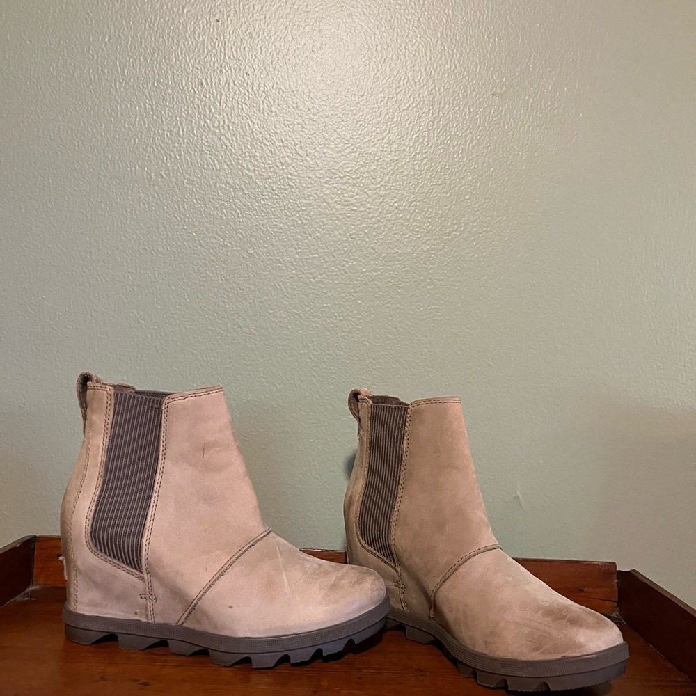 SOREL Evie II Wedge Chelsea Boot